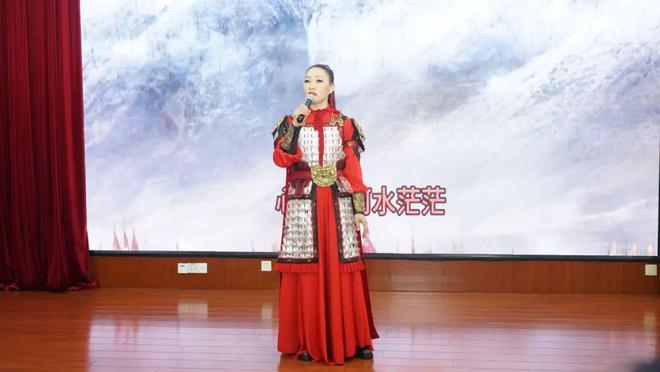 姨来了技能大赛暨第三季度最美家政人表彰大会圆满落幕开元棋牌做知识分子阿姨展巾帼家政风采2024年阿(图26)