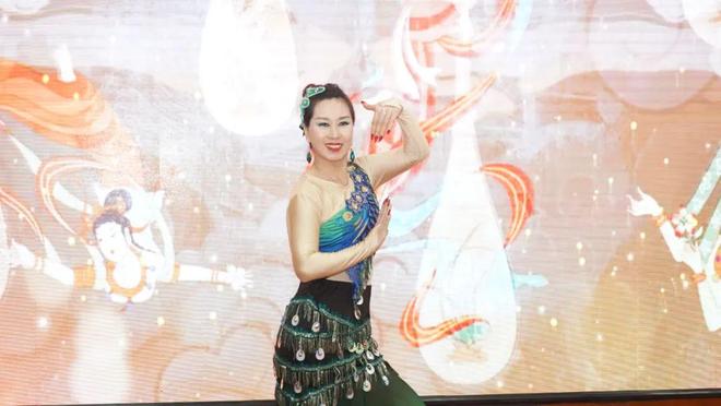 姨来了技能大赛暨第三季度最美家政人表彰大会圆满落幕开元棋牌做知识分子阿姨展巾帼家政风采2024年阿(图29)