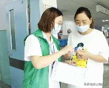 门做饭月入两万一天6单网友曝光细节开元棋牌app女子穿“瑜伽裤”上(图11)